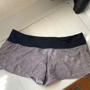 lulu lemon 2.5 speed up shorts